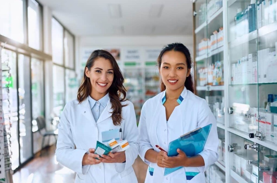 Nurturing the Healers: Pharmacy Technician Training Programs